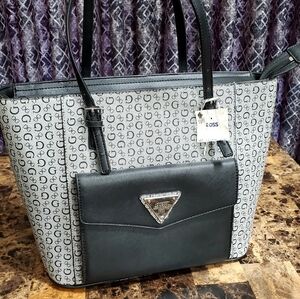 Guess purse